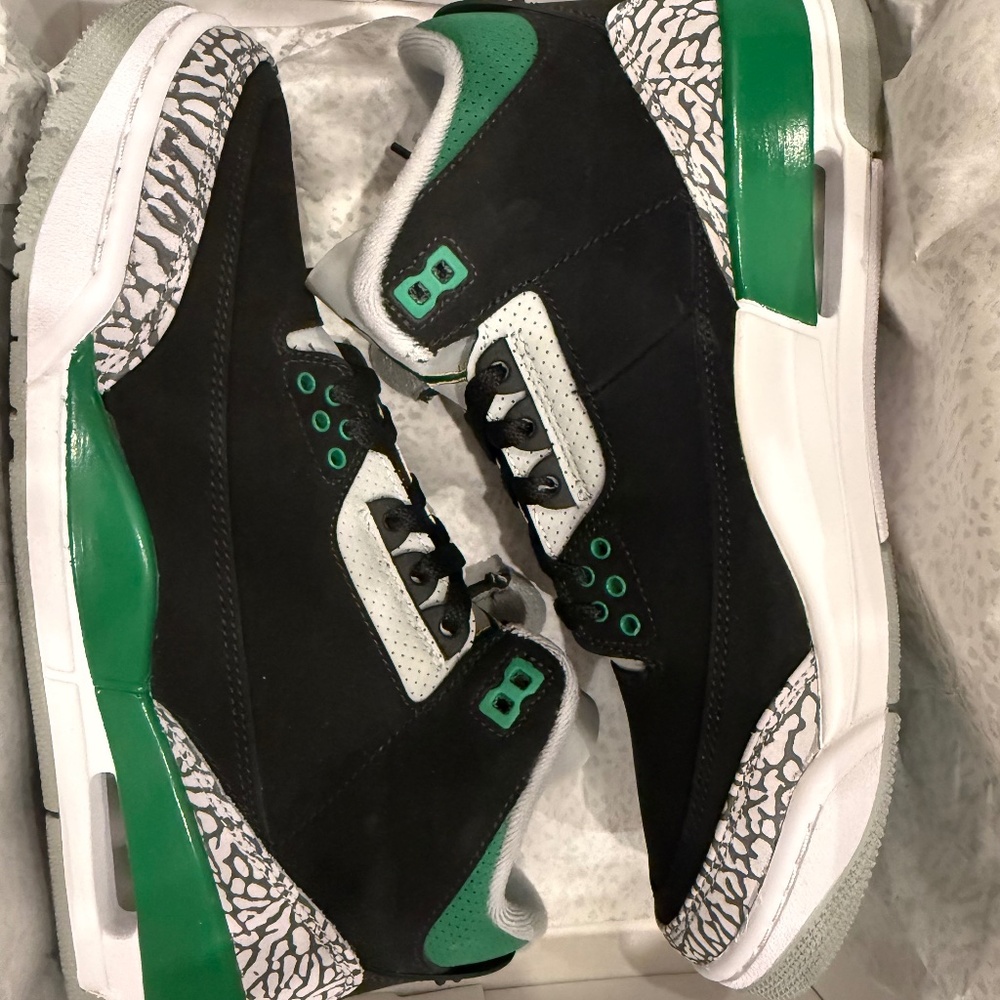 Nike Air Jordan 3 Retro “Pine Green” – Size 8 – Brand New in Box